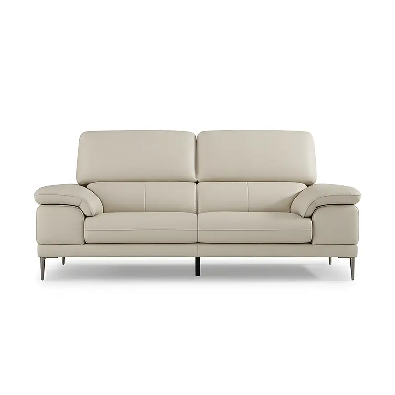 its spacious seating and chaise option make it a perfect corner sofa